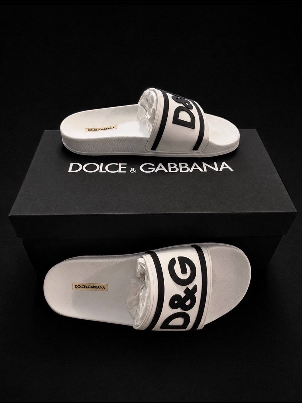 Dolce and Gabbanna beachwear slides